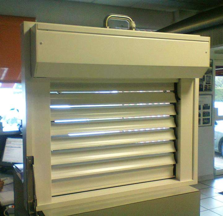 Store vénitien Tarbes