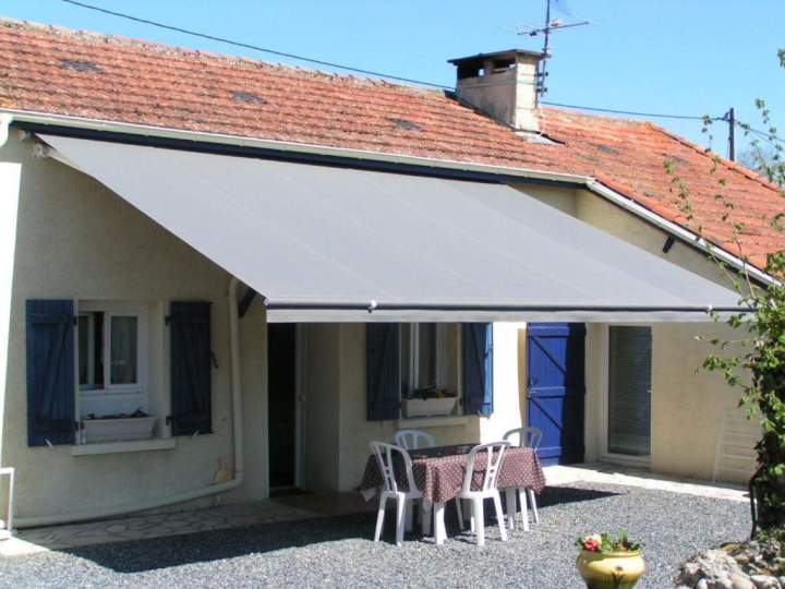 Réentoilage store Tarbes